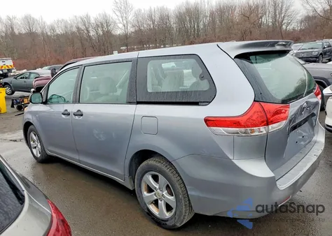 2012 Toyota Sienna Base 7-Passenger from USA, damaged, VIN 5TDKA3DC7CS010523